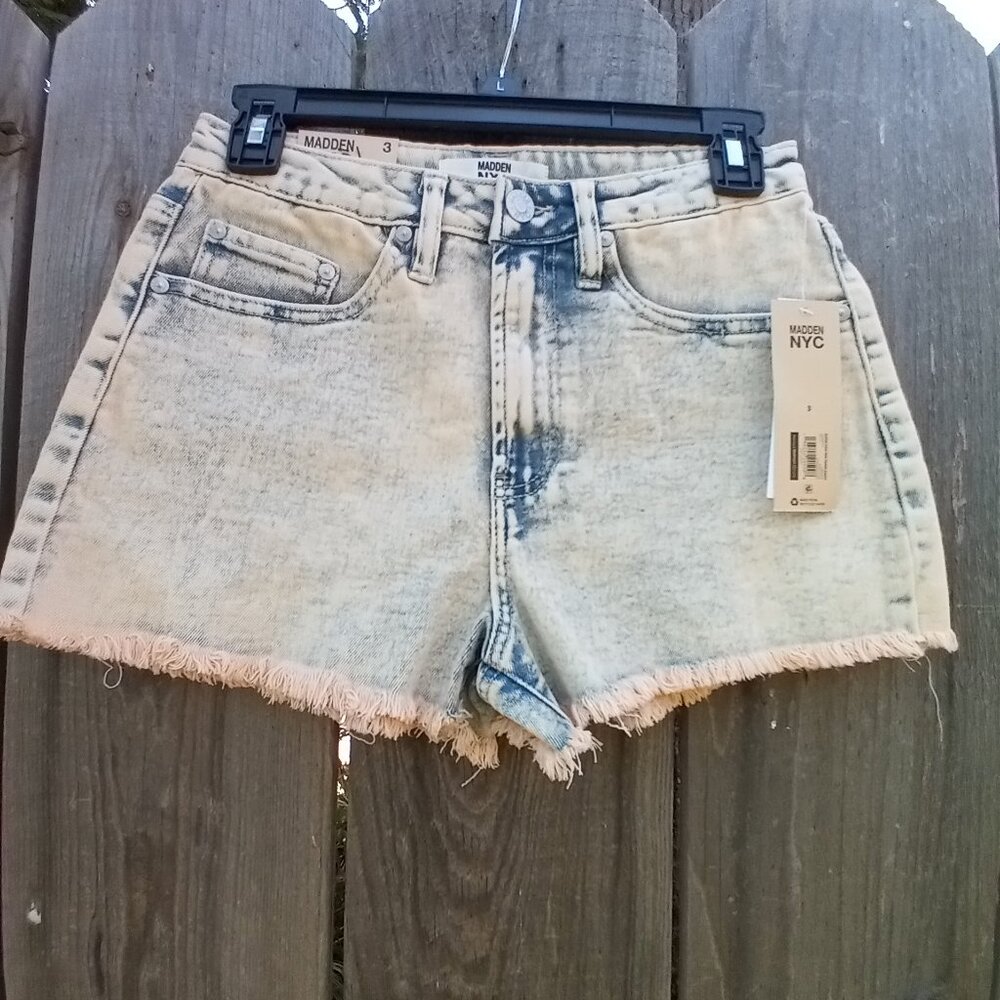 Madden NYC Super High Rise Denim Shorts 3 Acid Wash Zip Button Raw Cut Hems New